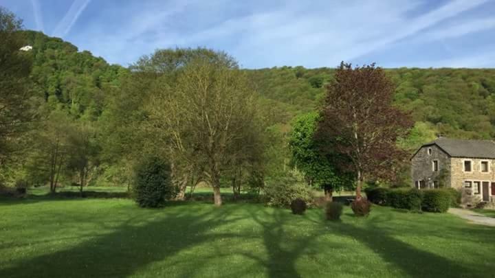 Bed&Breakfast Vallée de l'Ourthe Marcourt Esterno foto
